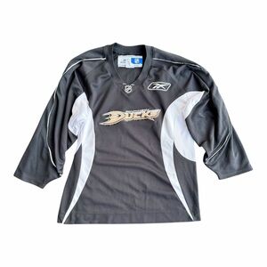 VTG Anaheim Ducks #6 Reebok CCM NHL Hockey Practise Jersey Size: M